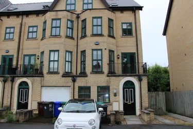 7 bed flat, Denison Road, Victoria Park, Manchester, M145LZ - Image 1